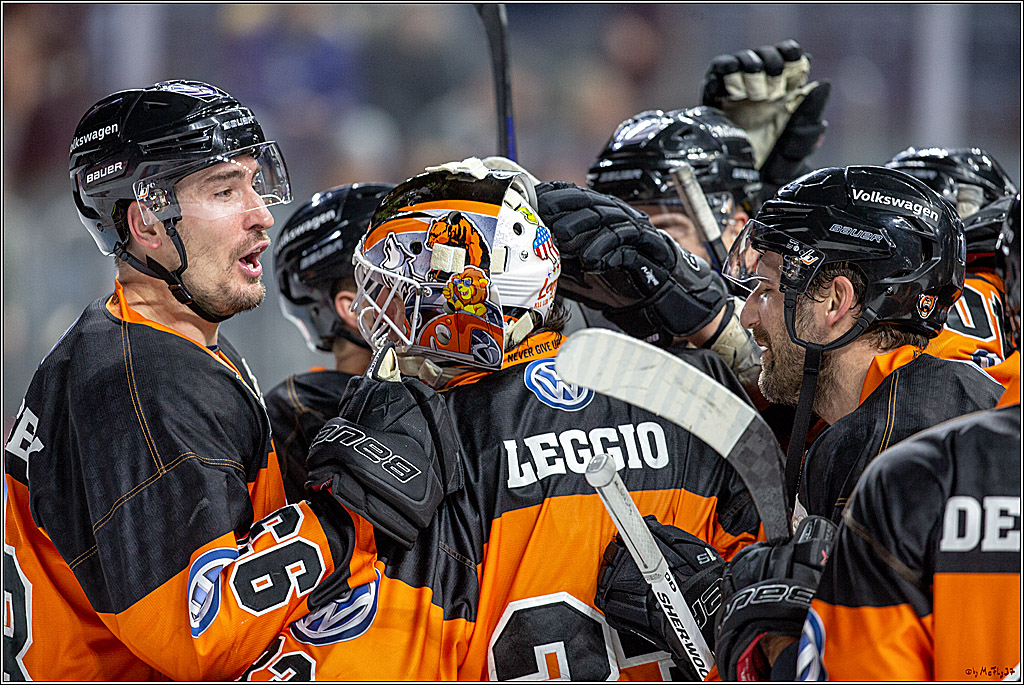 DEL; Koelner Haie - Grizzlys Wolfsburg, 26.12.2018